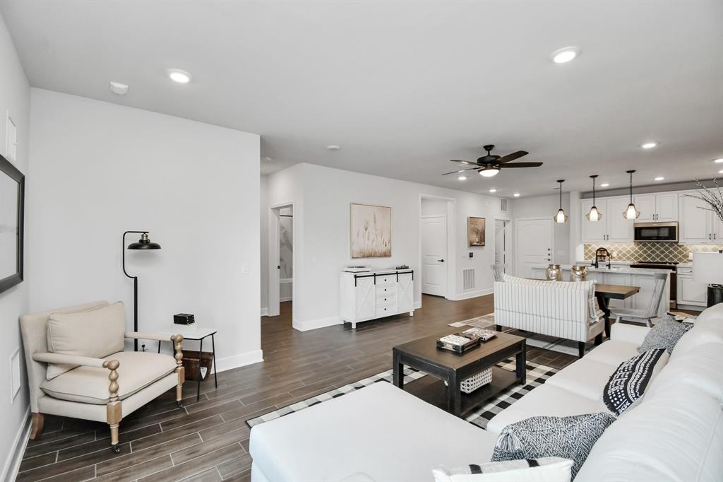 6804 Westview Drive # 3204