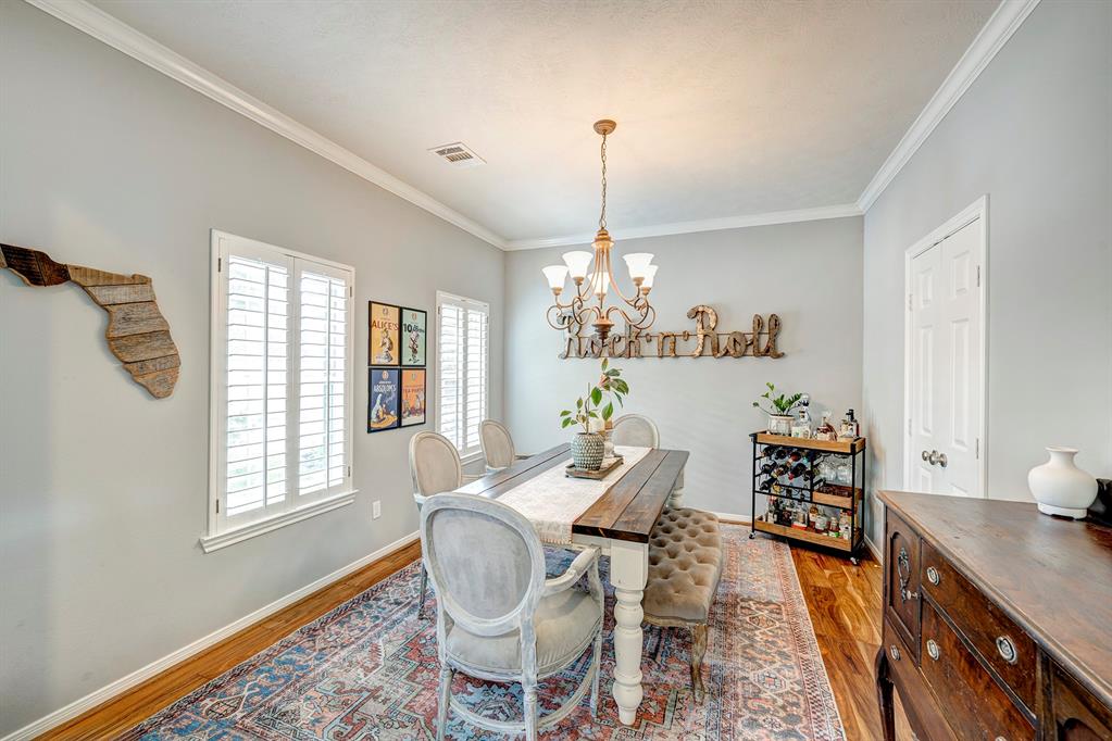 19 Split Rail Place