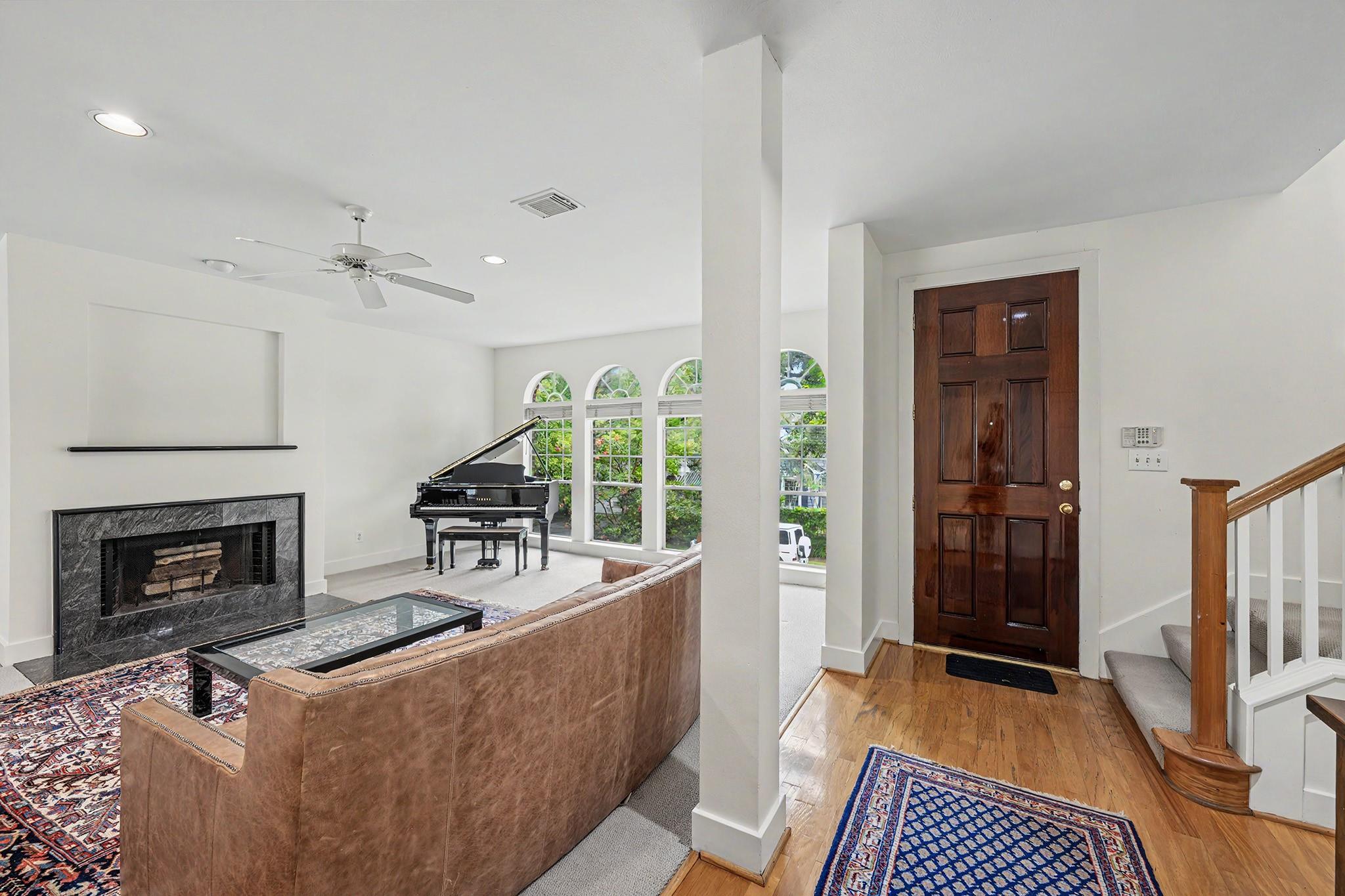 1925 Haddon Street
