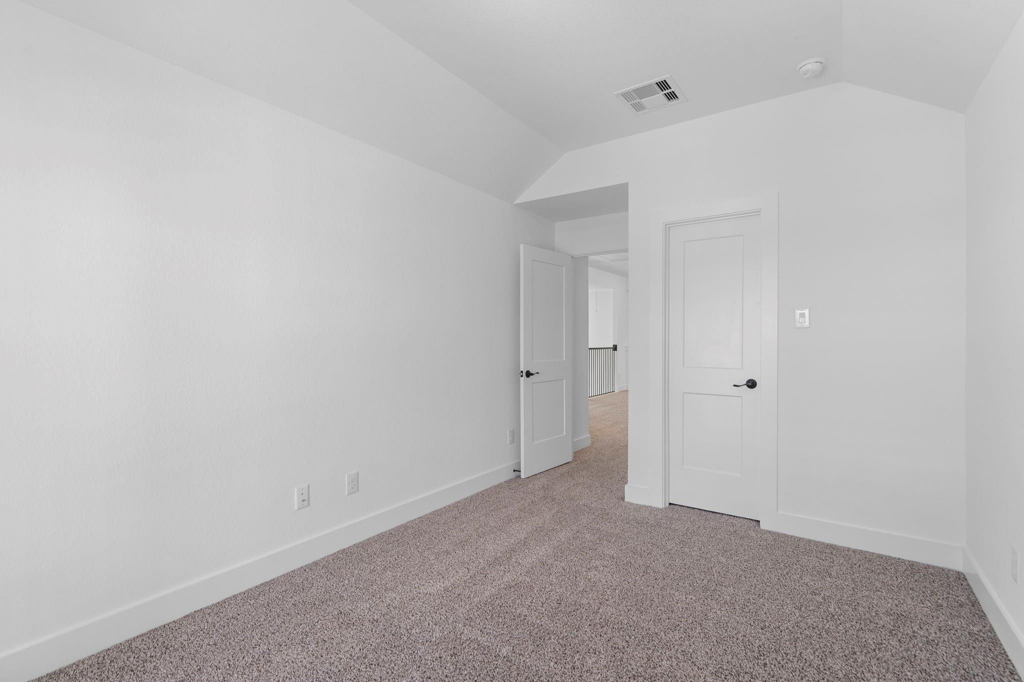 1215 Luna Drive