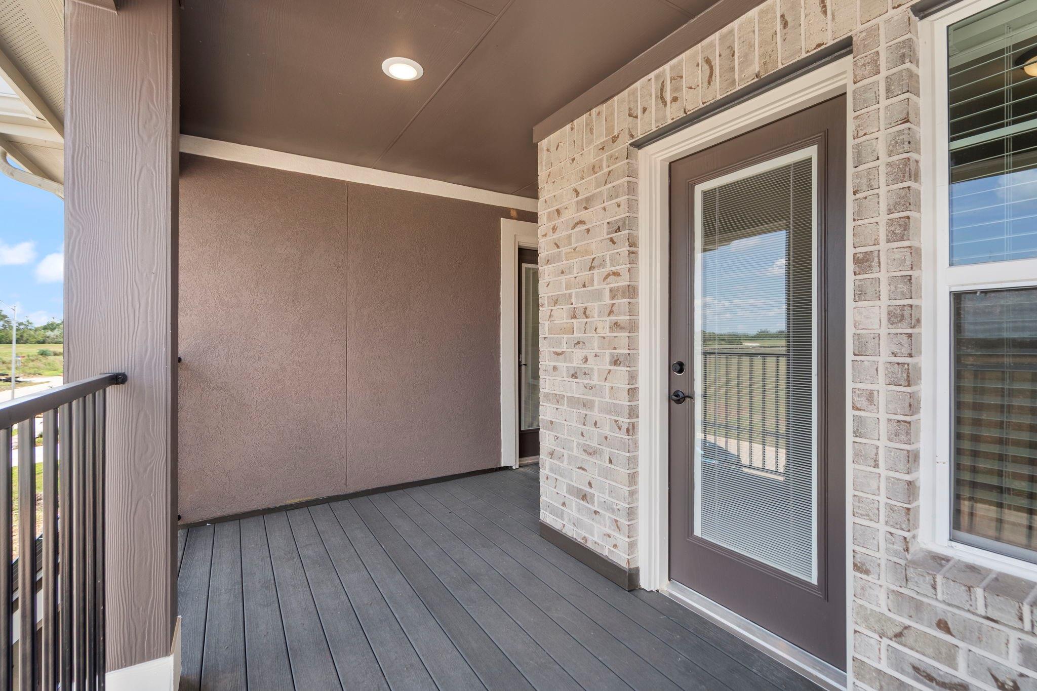 1215 Luna Drive