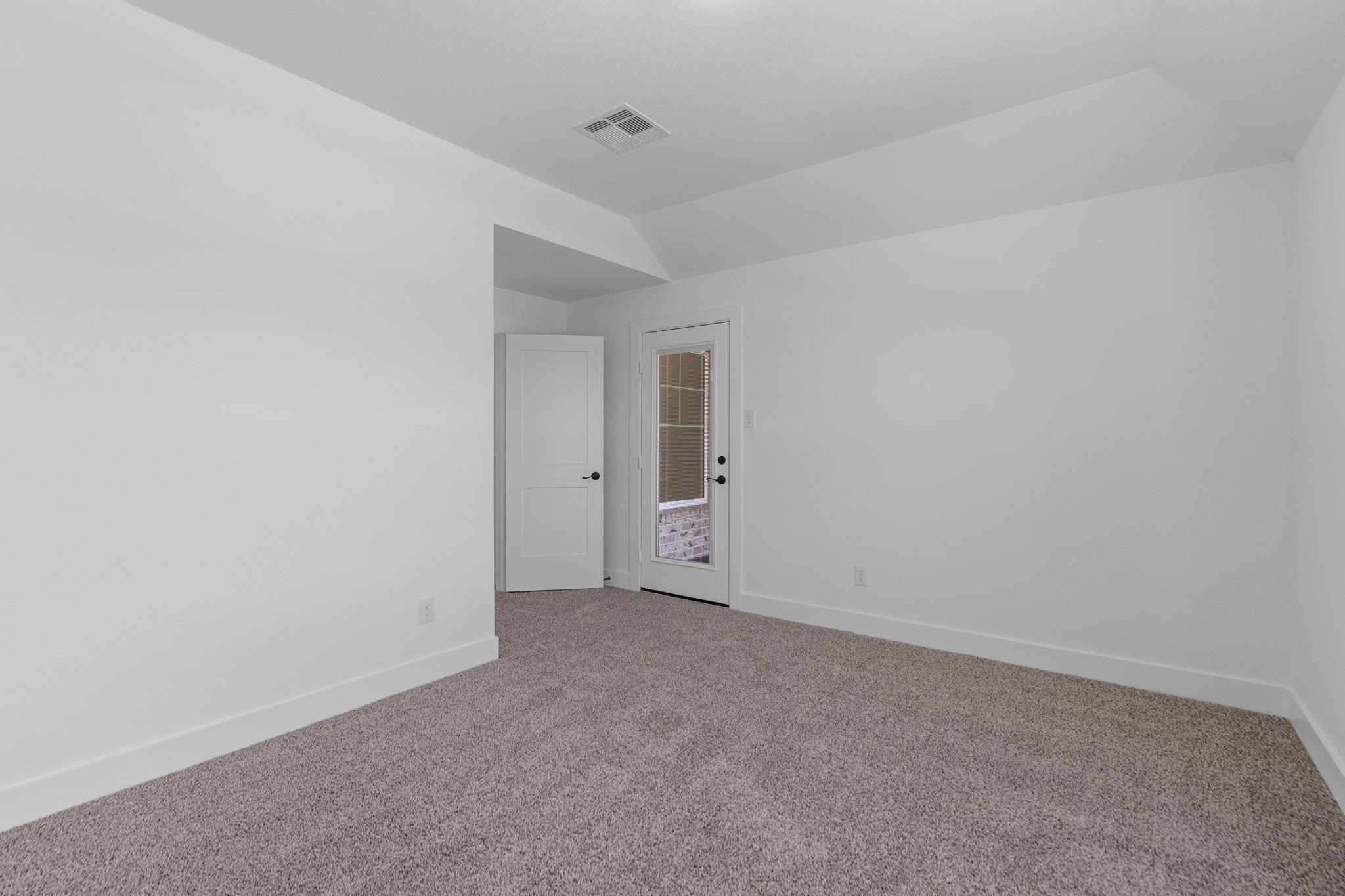 1215 Luna Drive