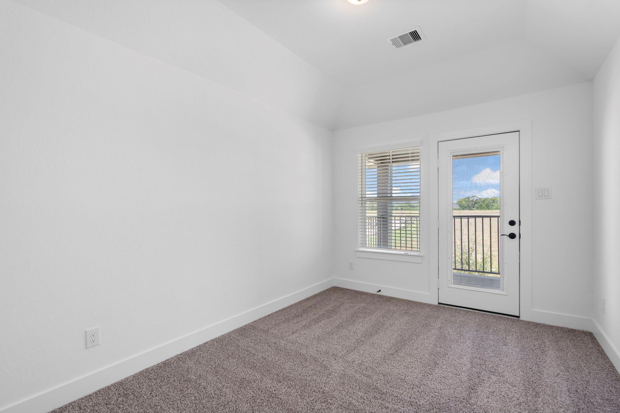 1215 Luna Drive