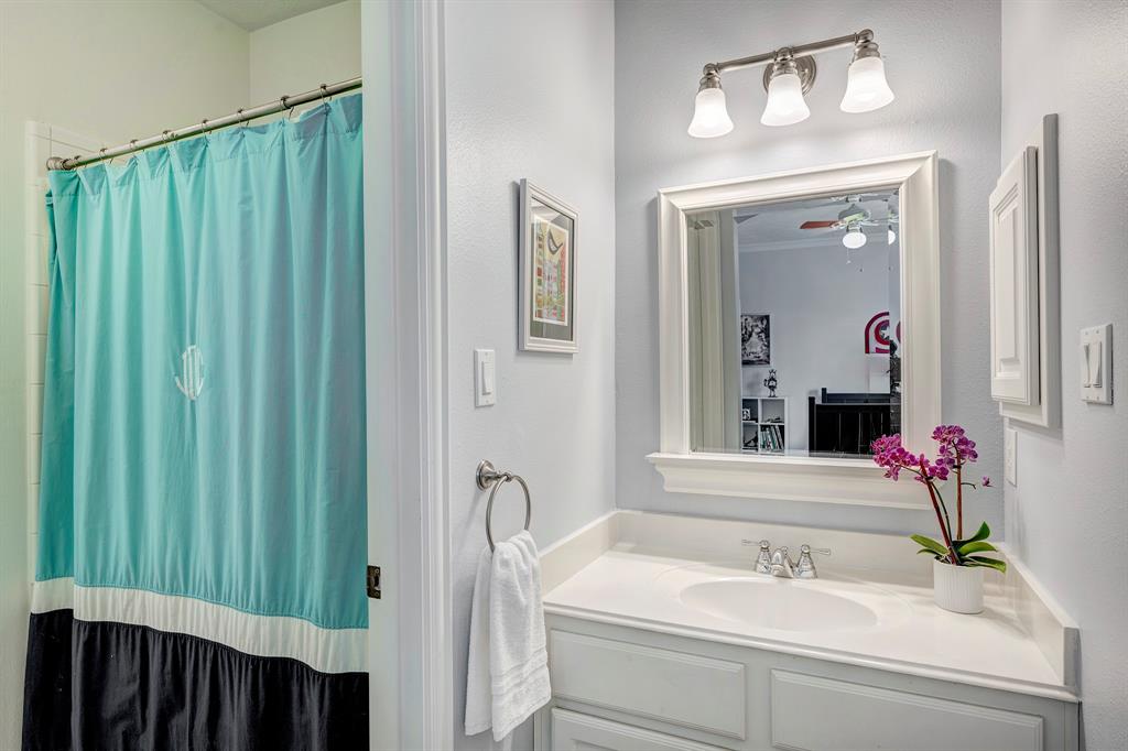 5450 Lampasas Street