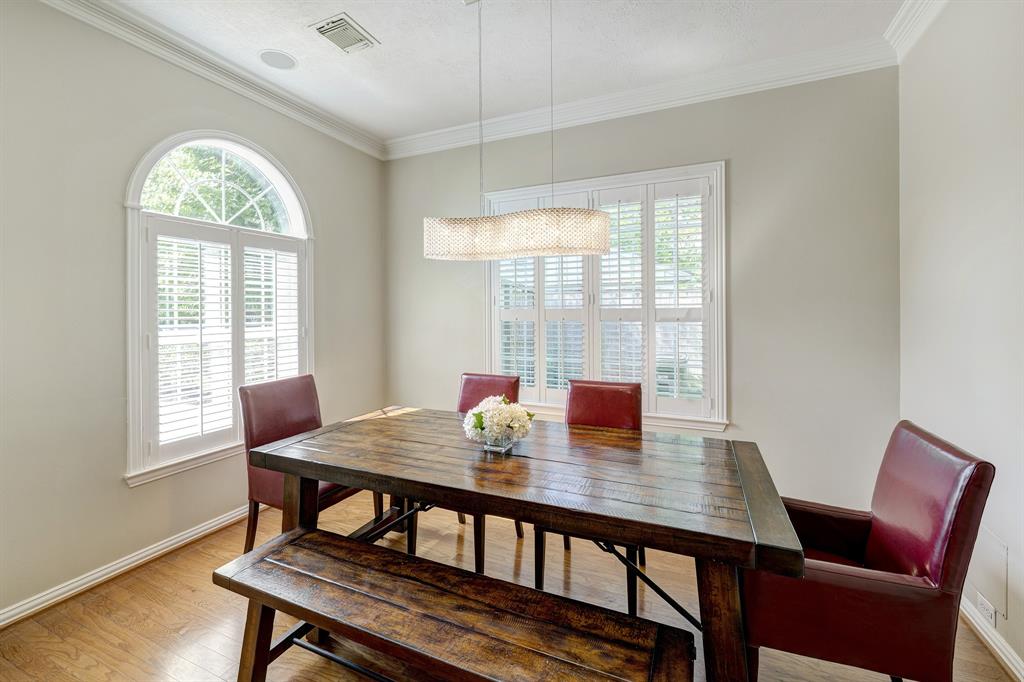 5450 Lampasas Street