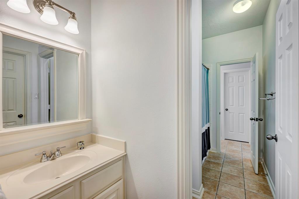 5450 Lampasas Street