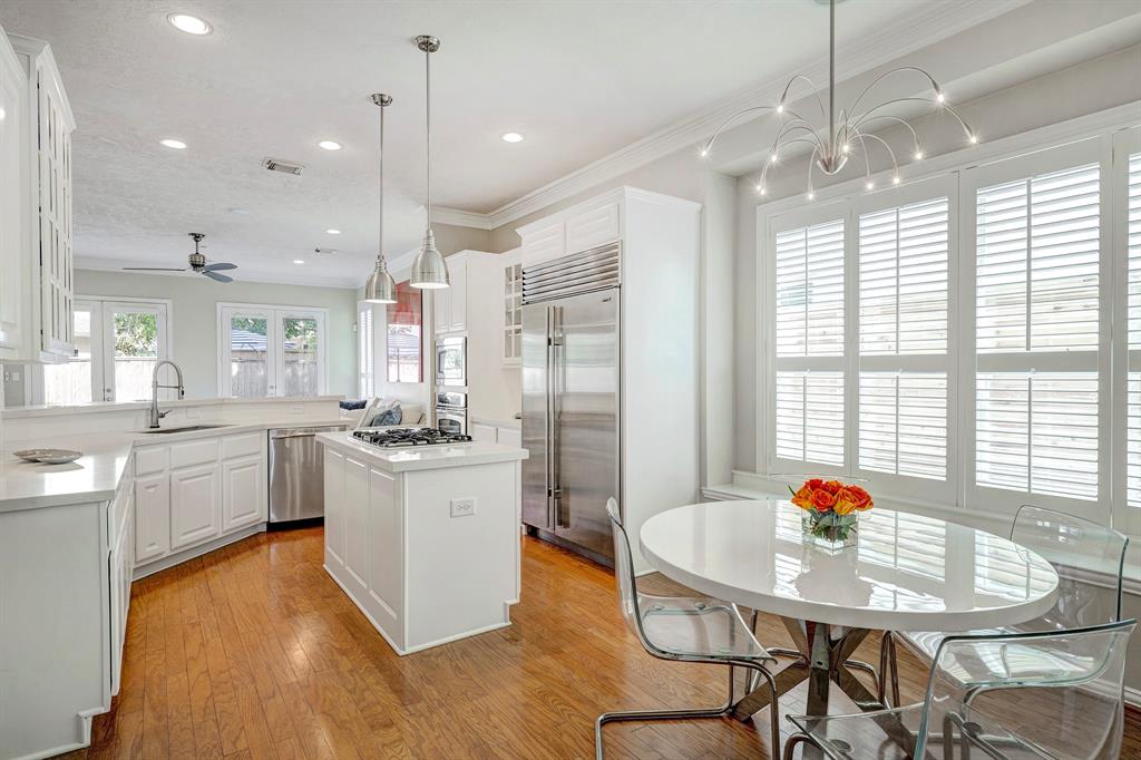 5450 Lampasas Street