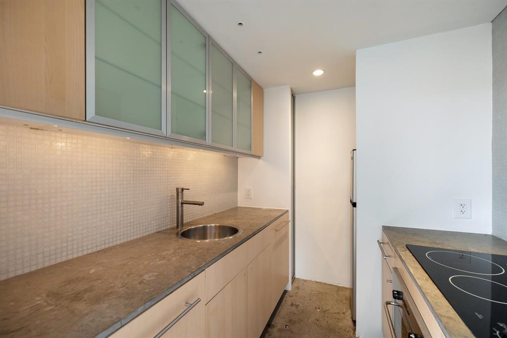 2701 Westheimer Road # 8C