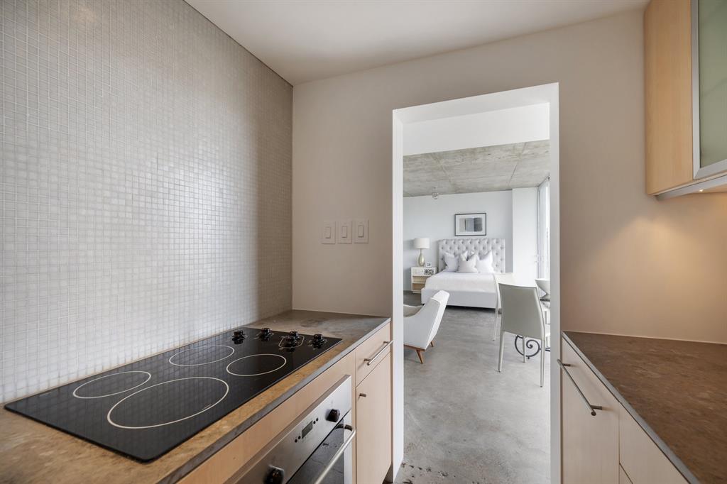 2701 Westheimer Road # 8C