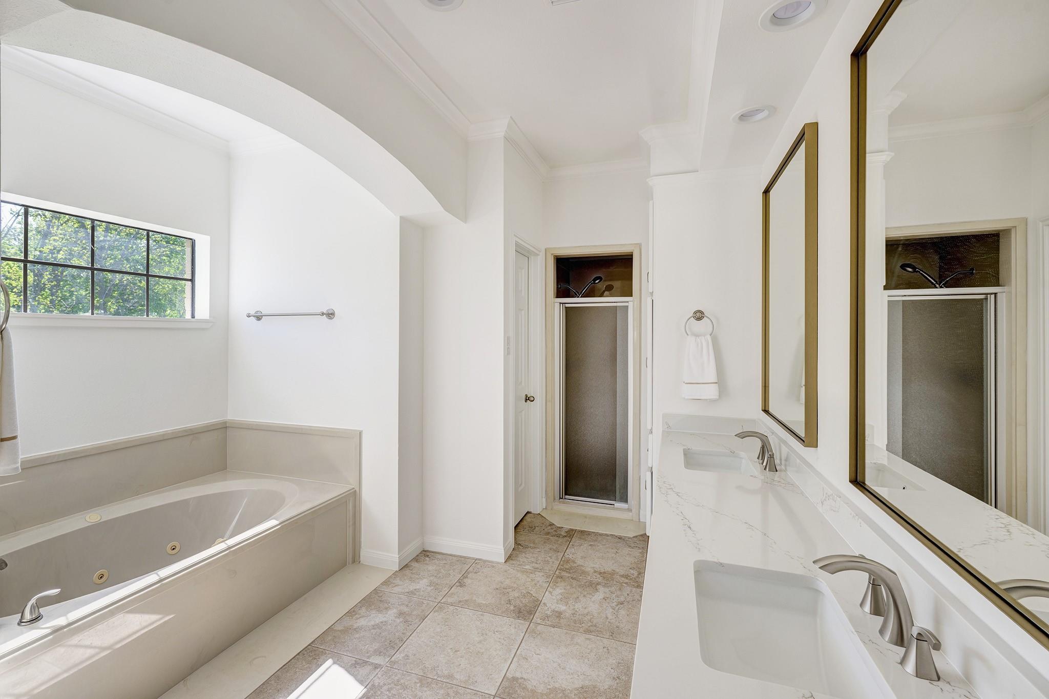 6902 Bois D Arc Lane