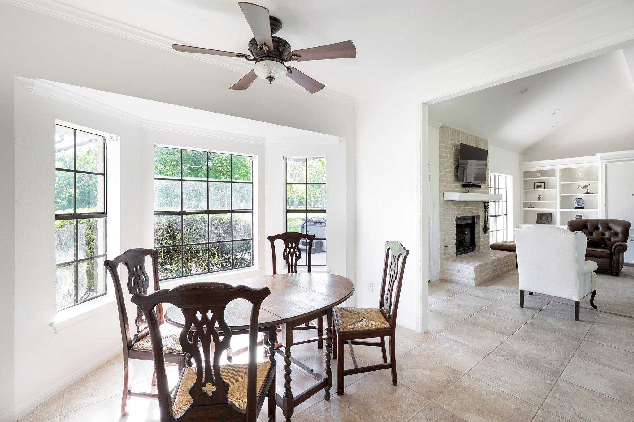 6902 Bois D Arc Lane