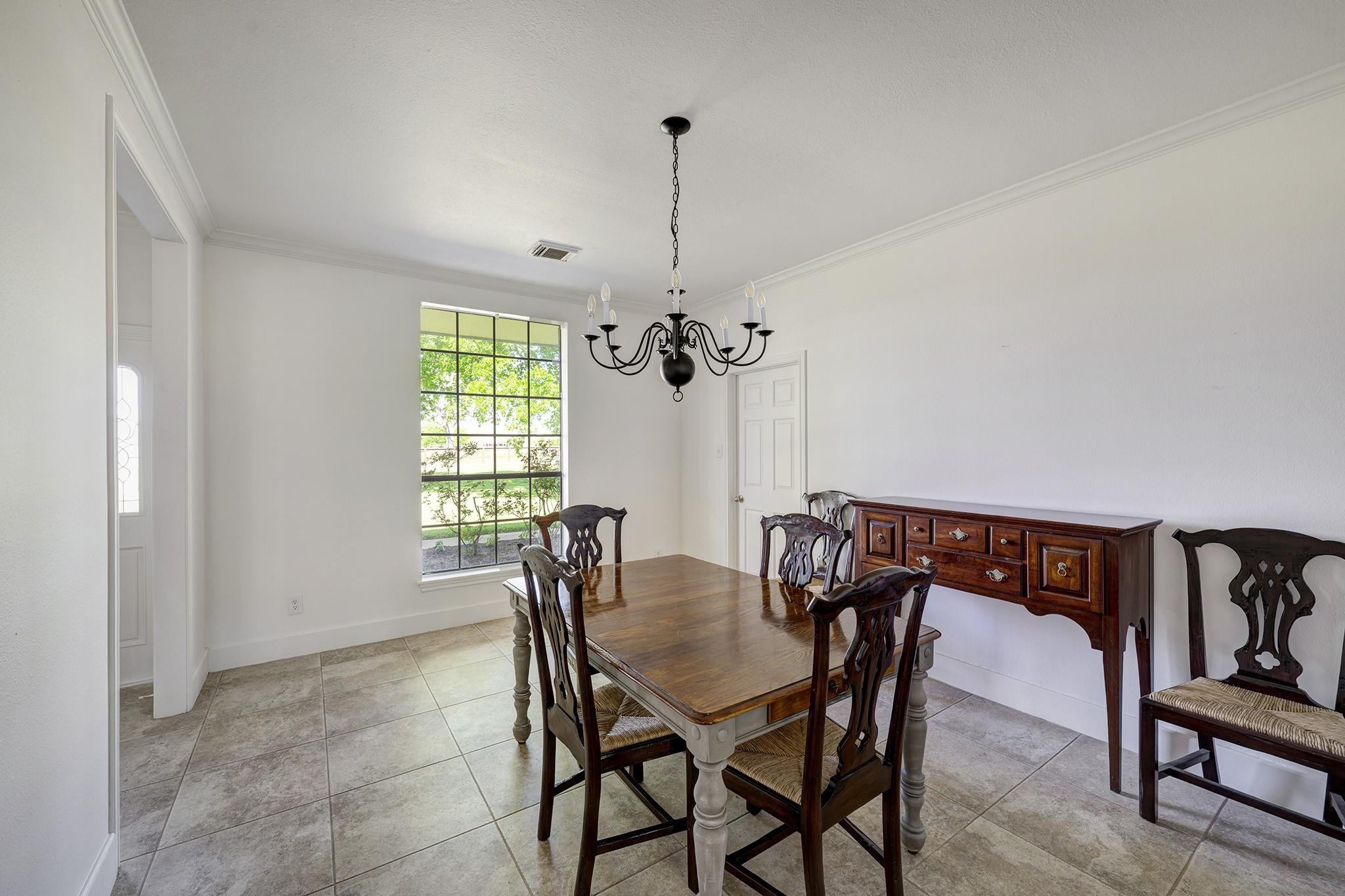 6902 Bois D Arc Lane