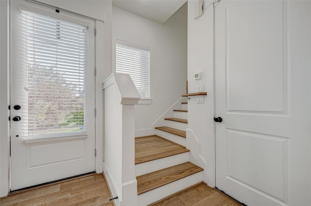 302 Cyclamen Street