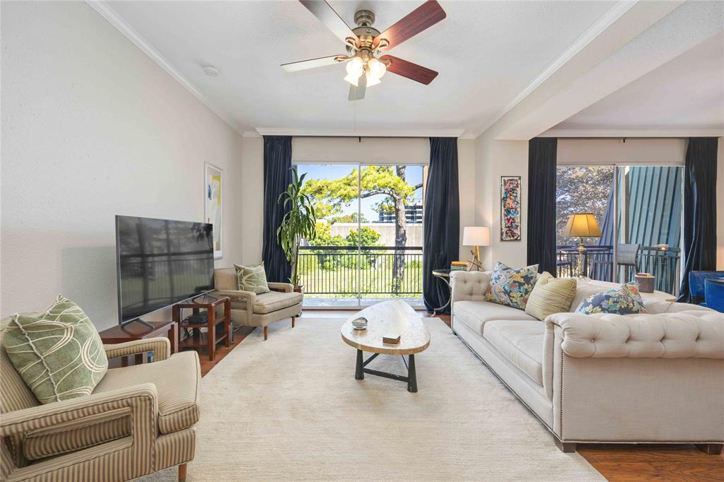 4515 Briar Hollow Place # 308