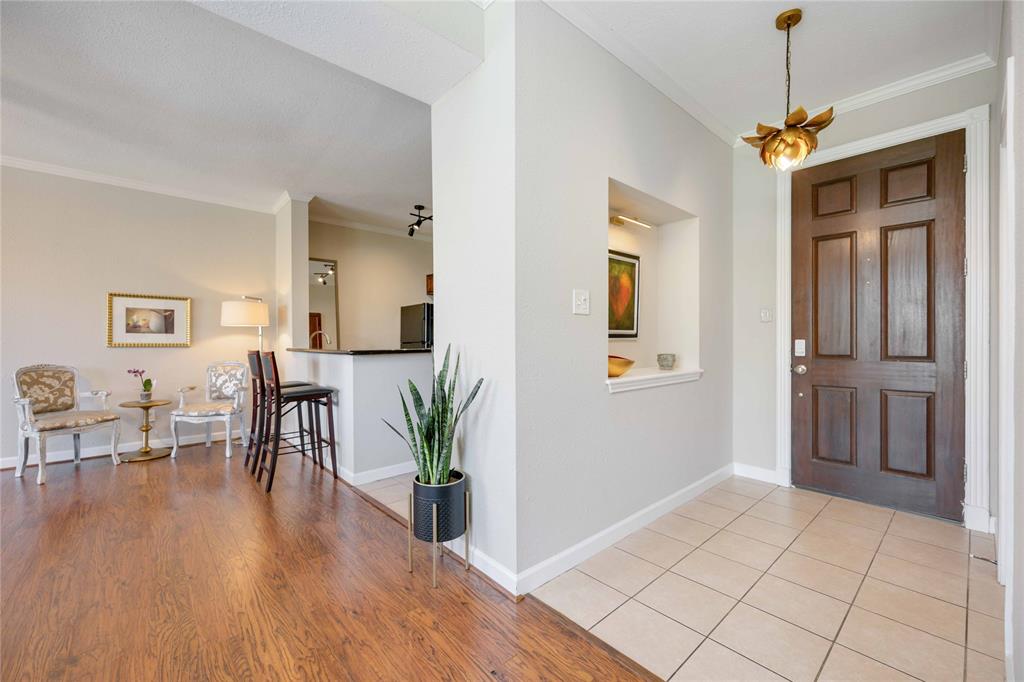 4515 Briar Hollow Place # 308