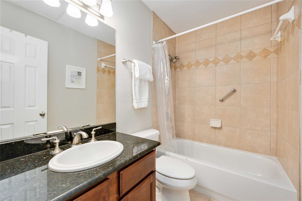 4515 Briar Hollow Place # 308