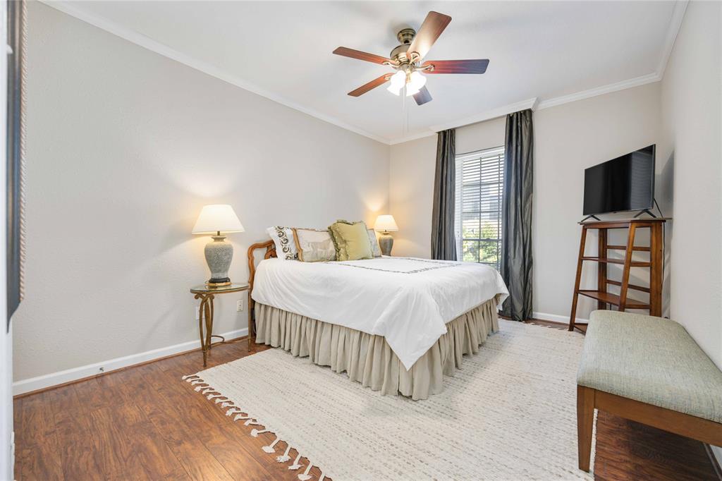 4515 Briar Hollow Place # 308