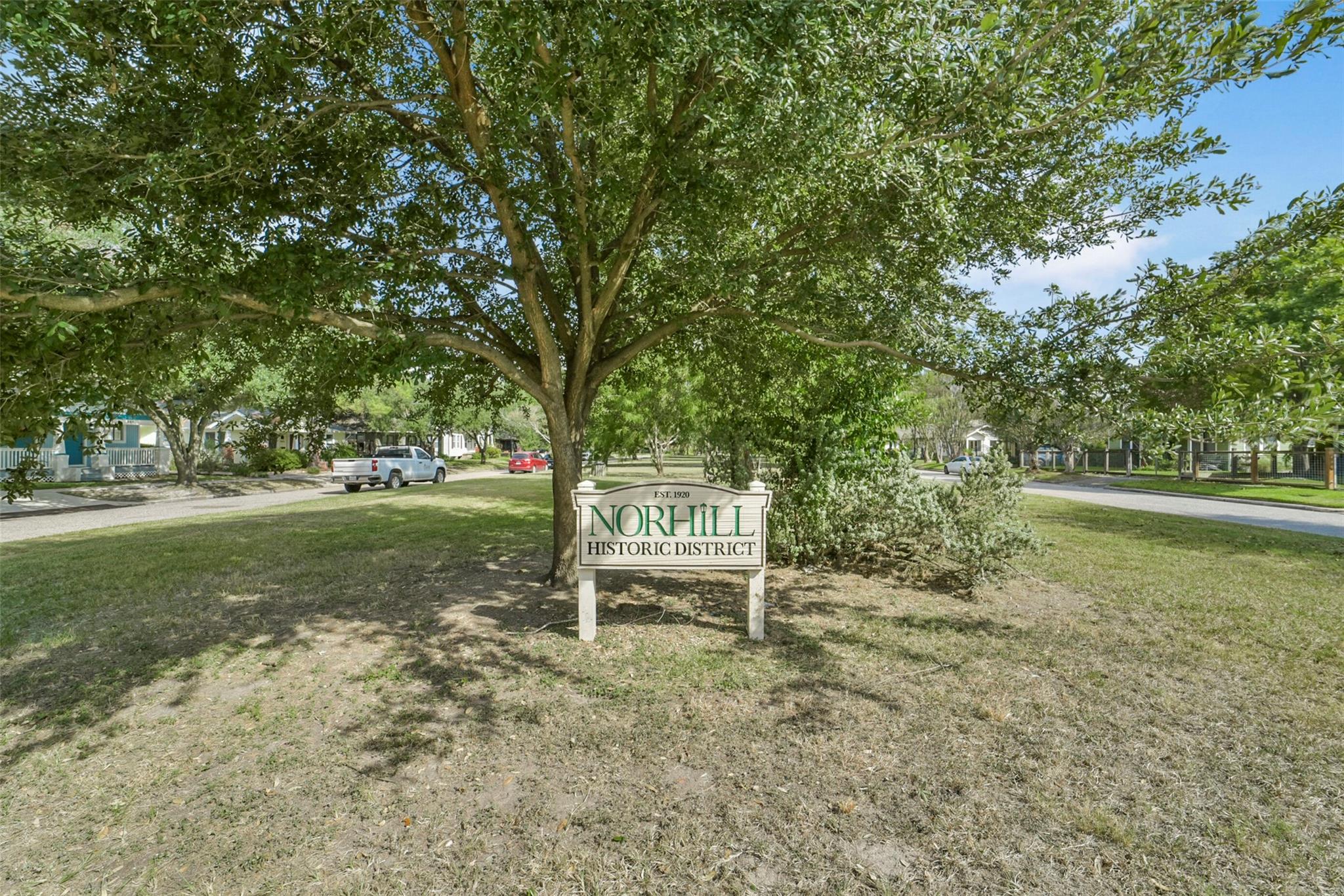 4607 Norhill Boulevard