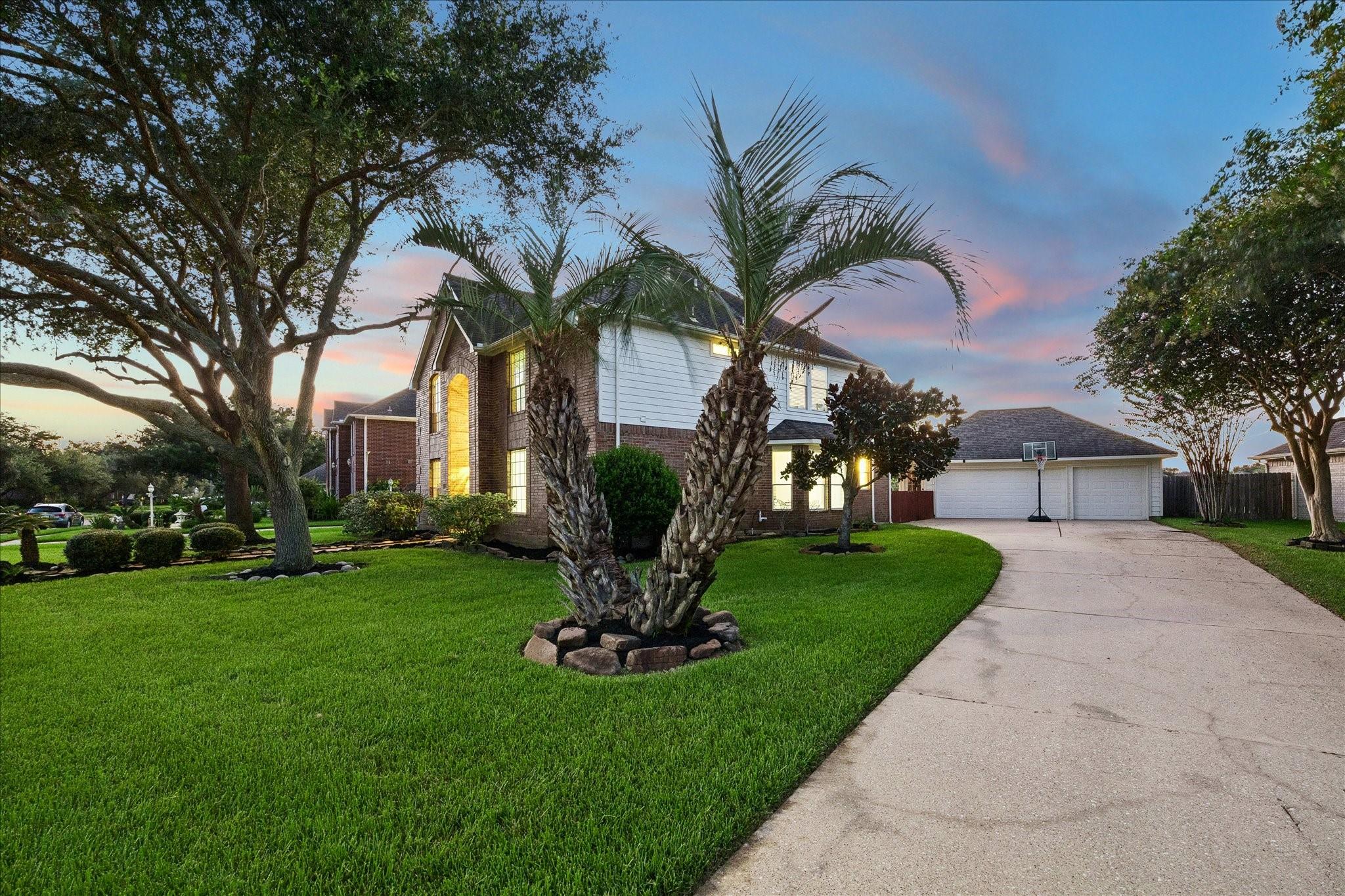 8503 Beacon Bend Lane