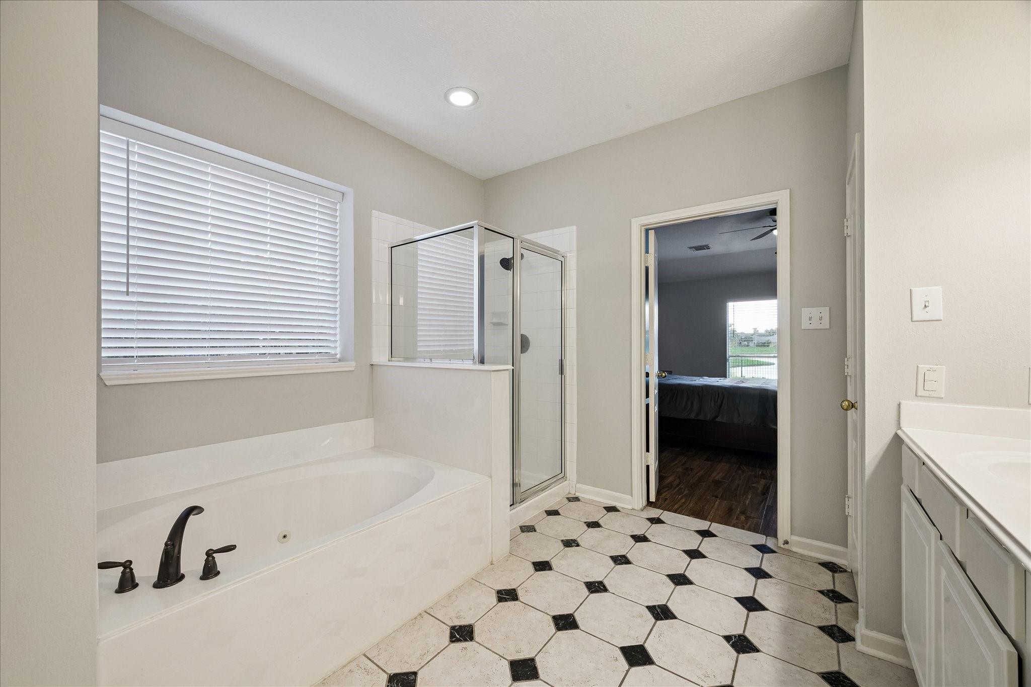 8503 Beacon Bend Lane