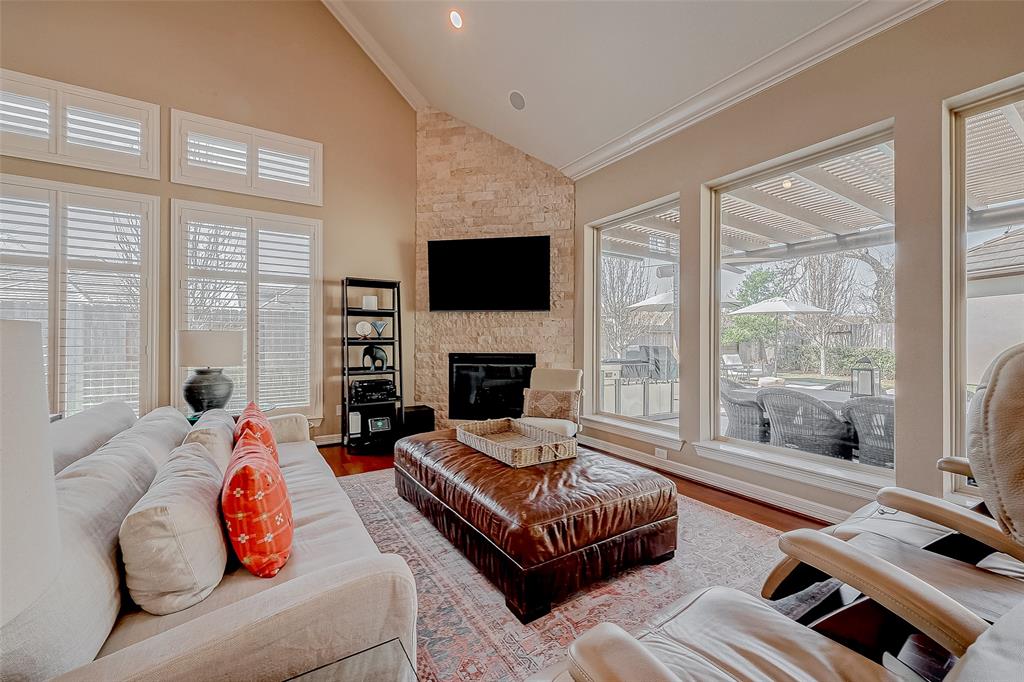 5123 Wheaton Park Drive