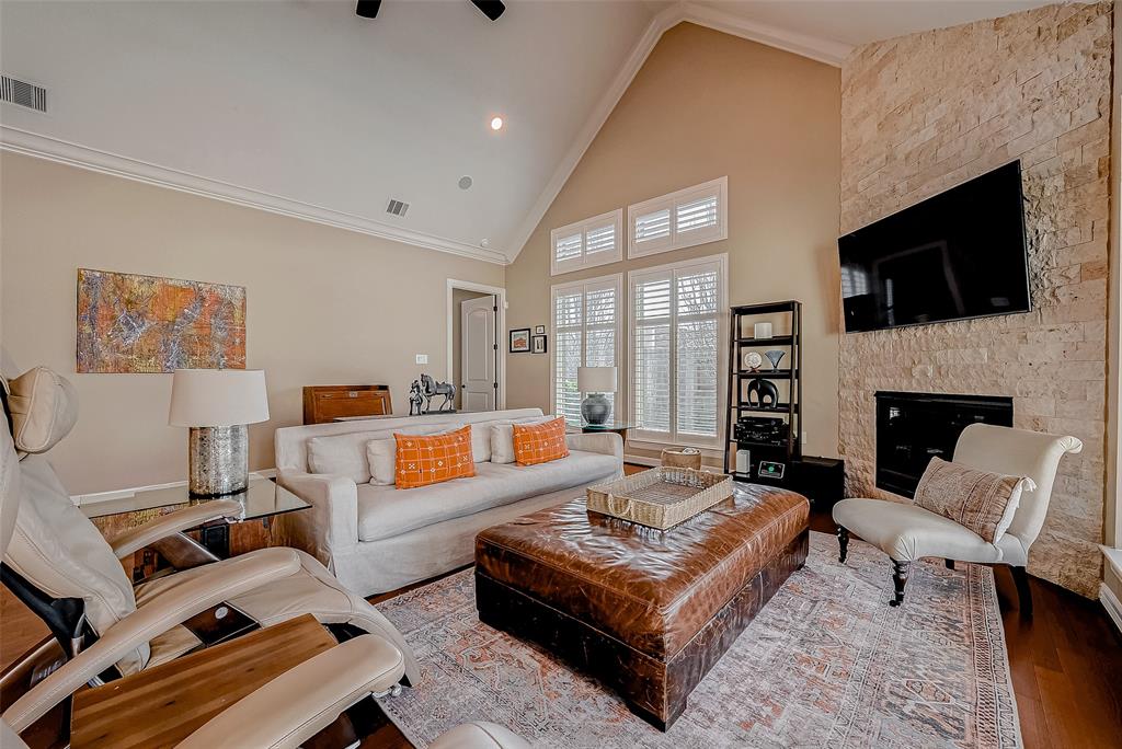 5123 Wheaton Park Drive
