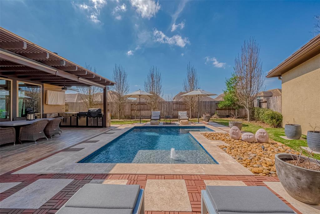 5123 Wheaton Park Drive