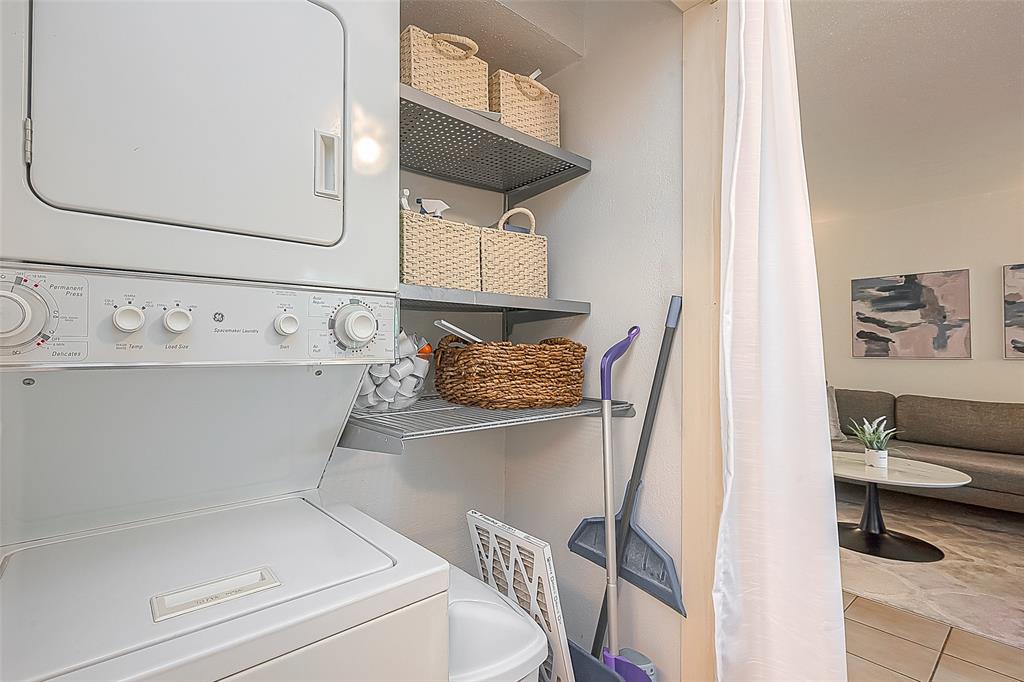 3944 W Alabama Street # 8