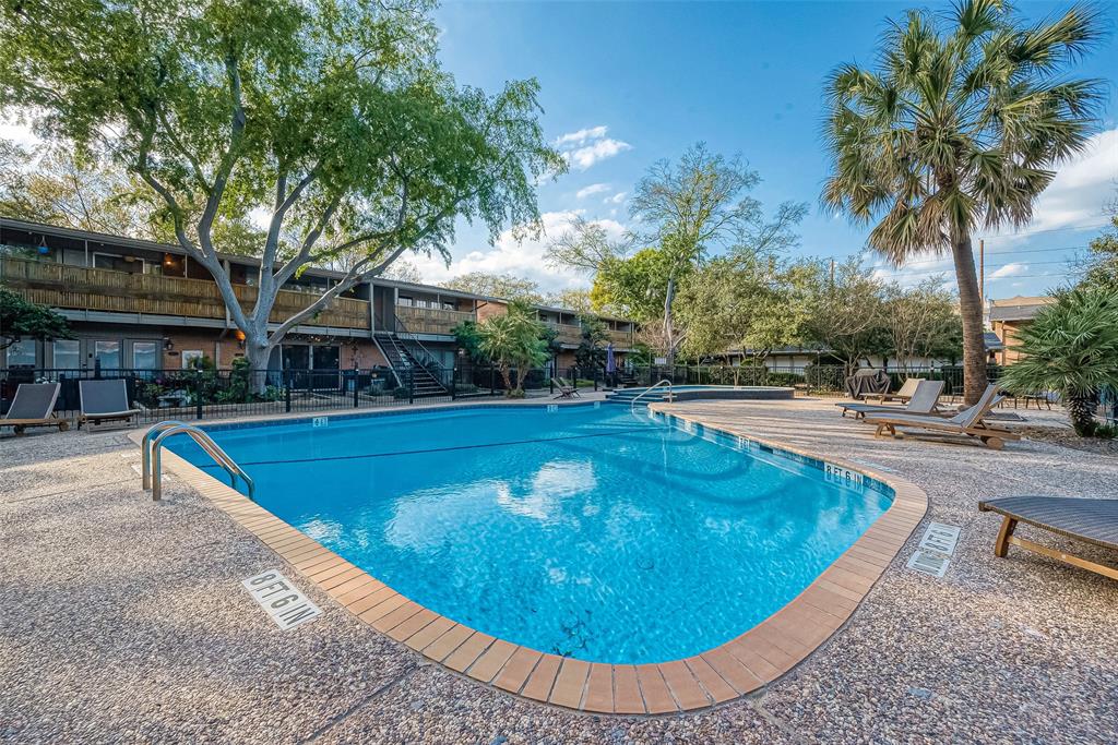 3944 W Alabama Street # 8