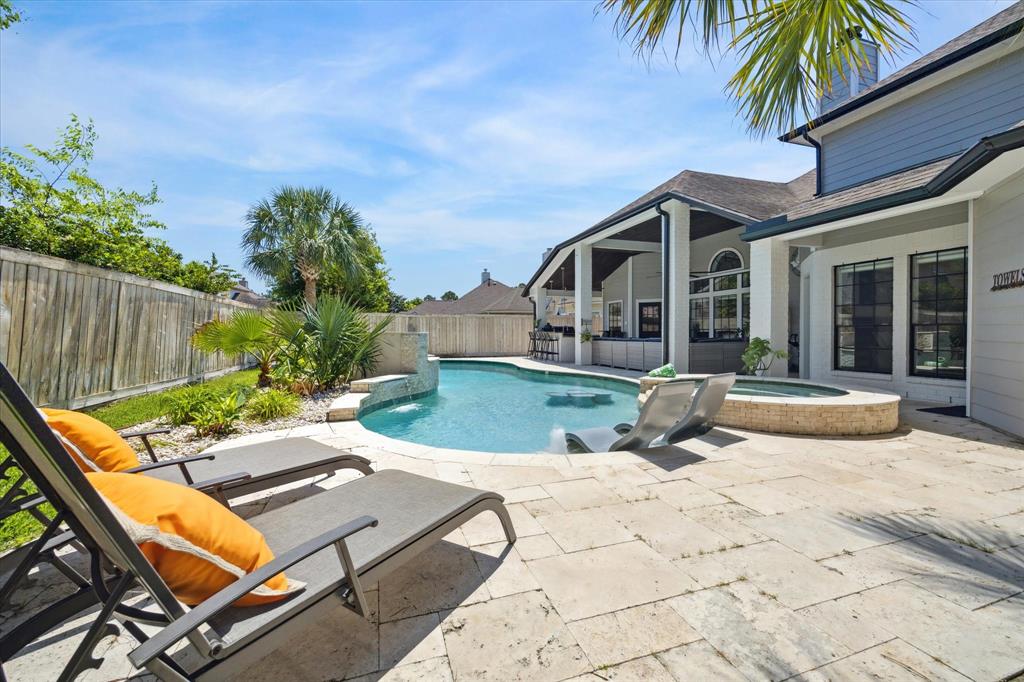11226 Satin Tail Lane