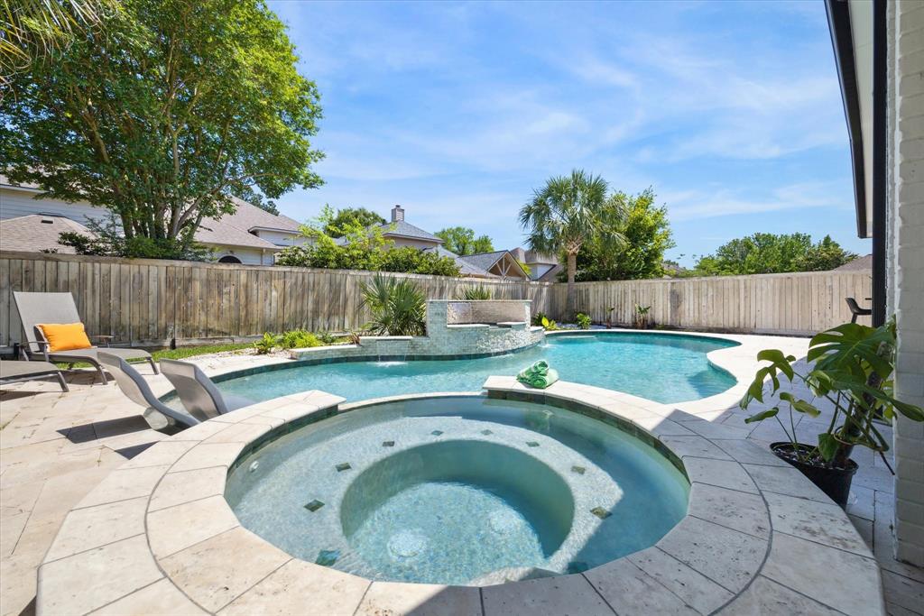 11226 Satin Tail Lane