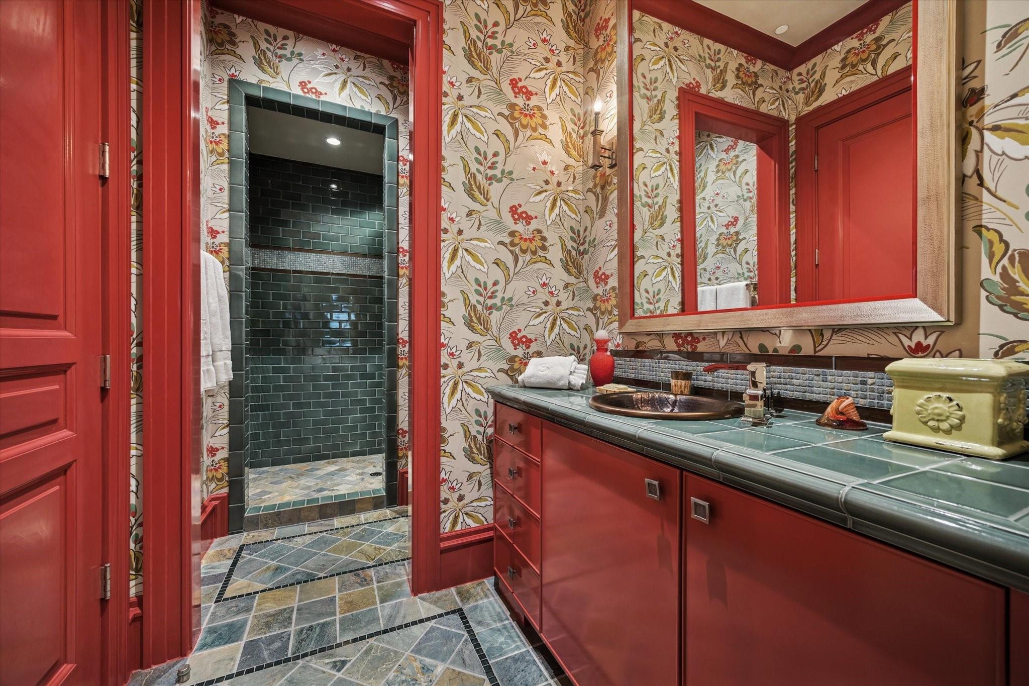 1225 Place Royale Way