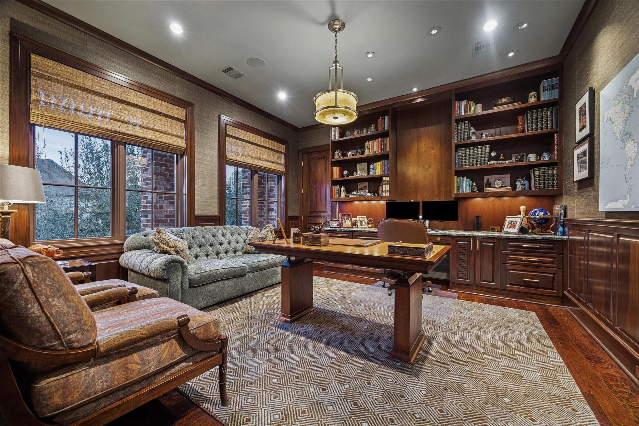 1225 Place Royale Way