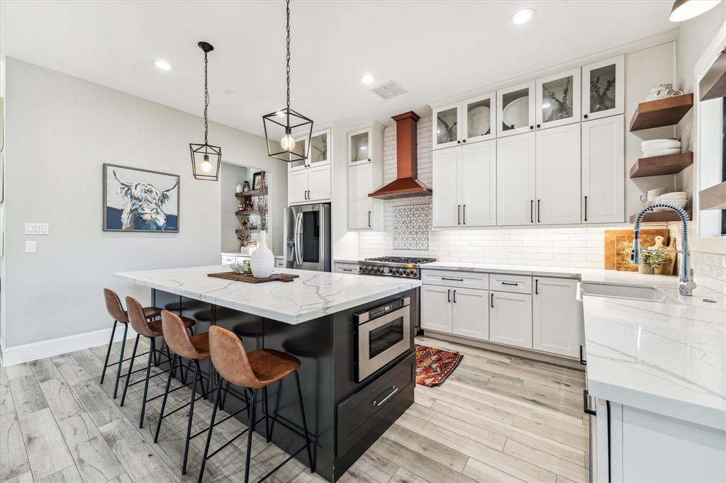 1814 Saxon Drive