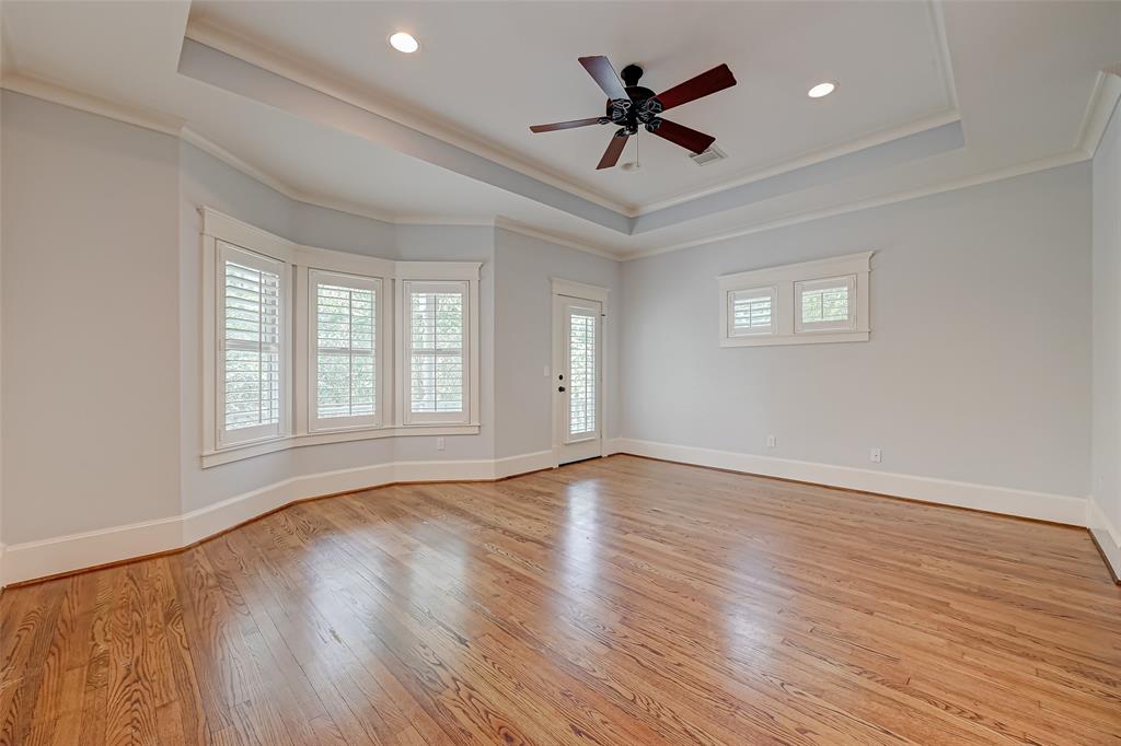 628 W 17th Street