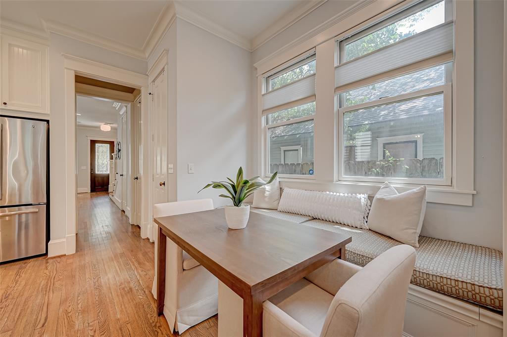 628 W 17th Street
