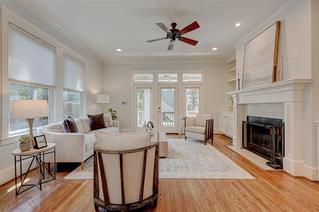 628 W 17th Street