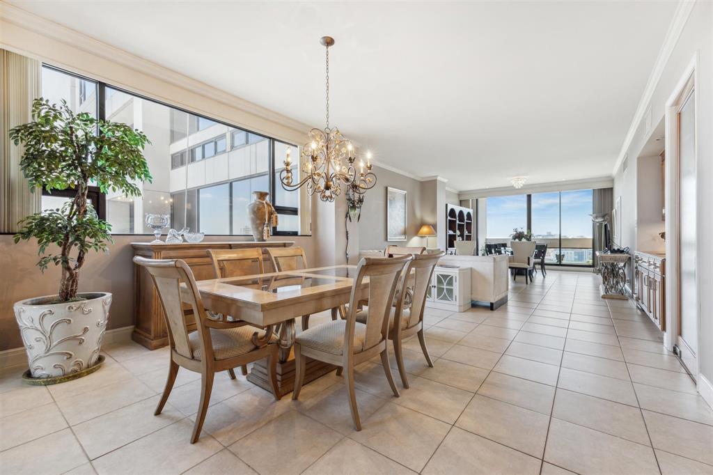 1111 Hermann Drive # 25C