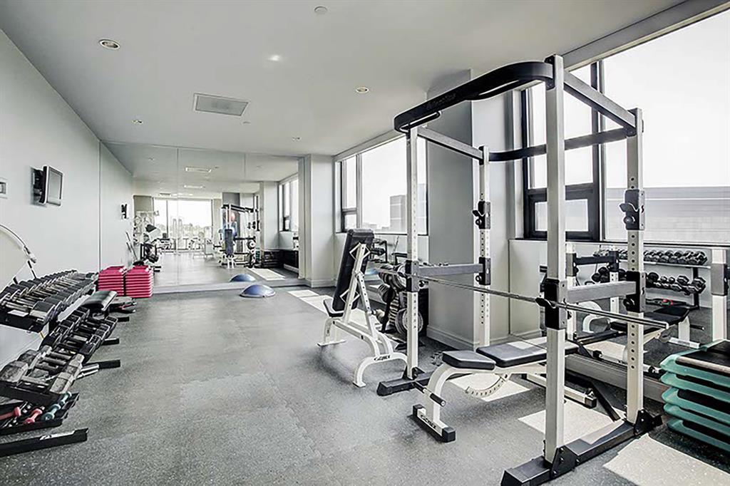 1111 Hermann Drive # 25C