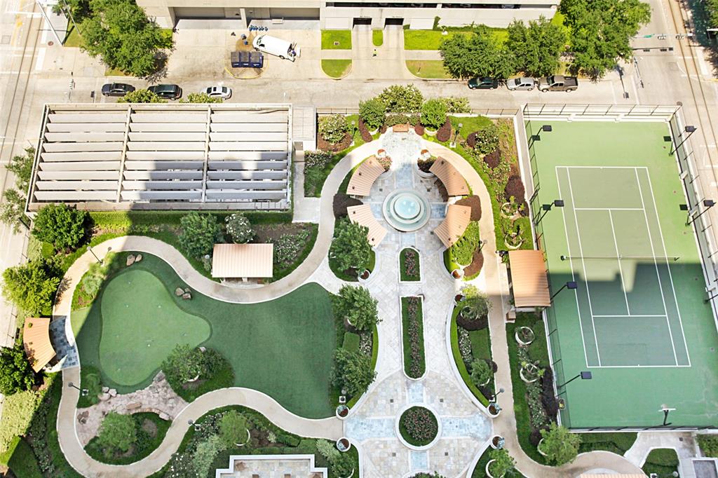 1111 Hermann Drive # 25C