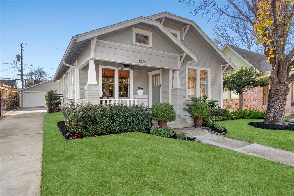1024 W Cottage Street