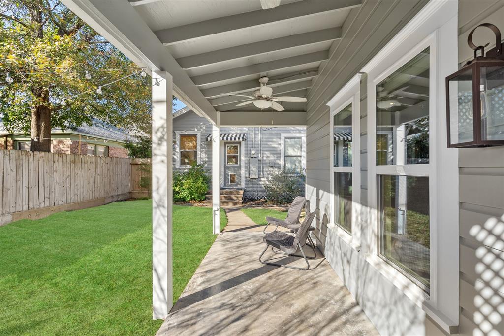 1024 W Cottage Street