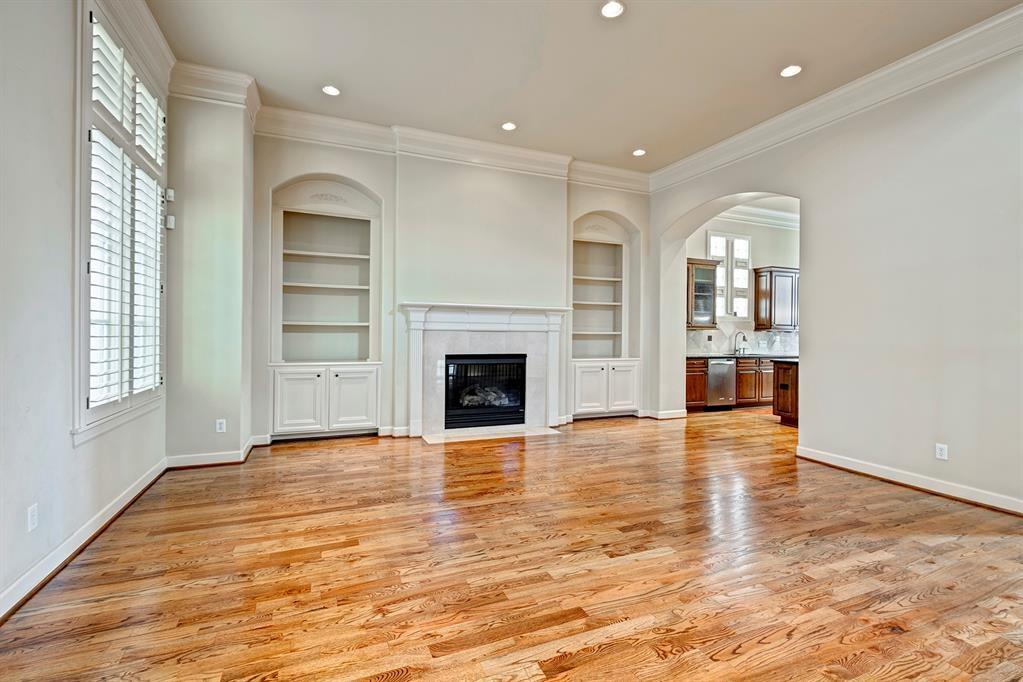 2407 Brazoria # B