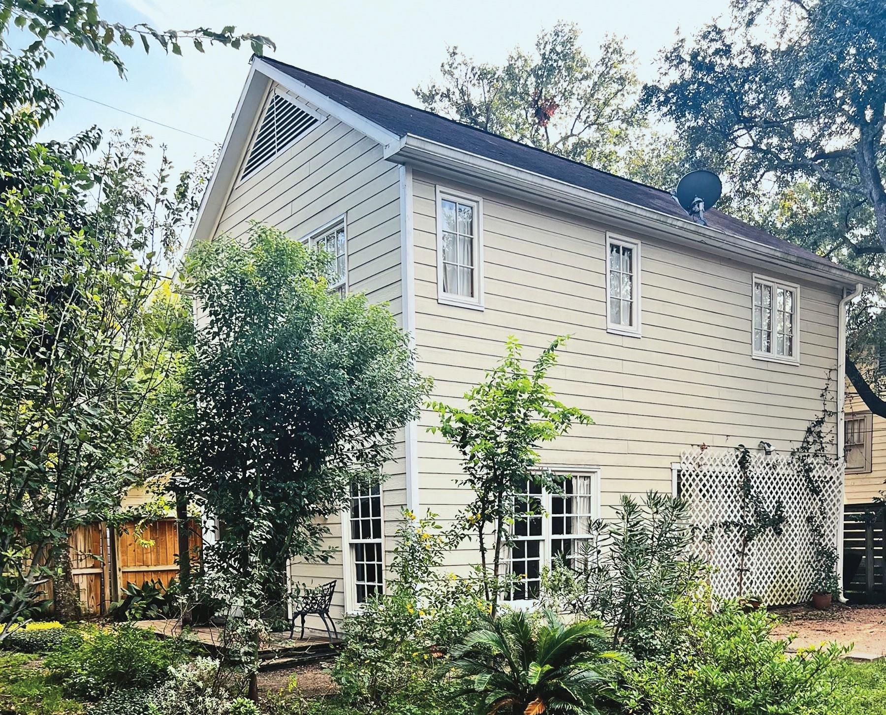 2333 Sunset Boulevard Unit: 1/2