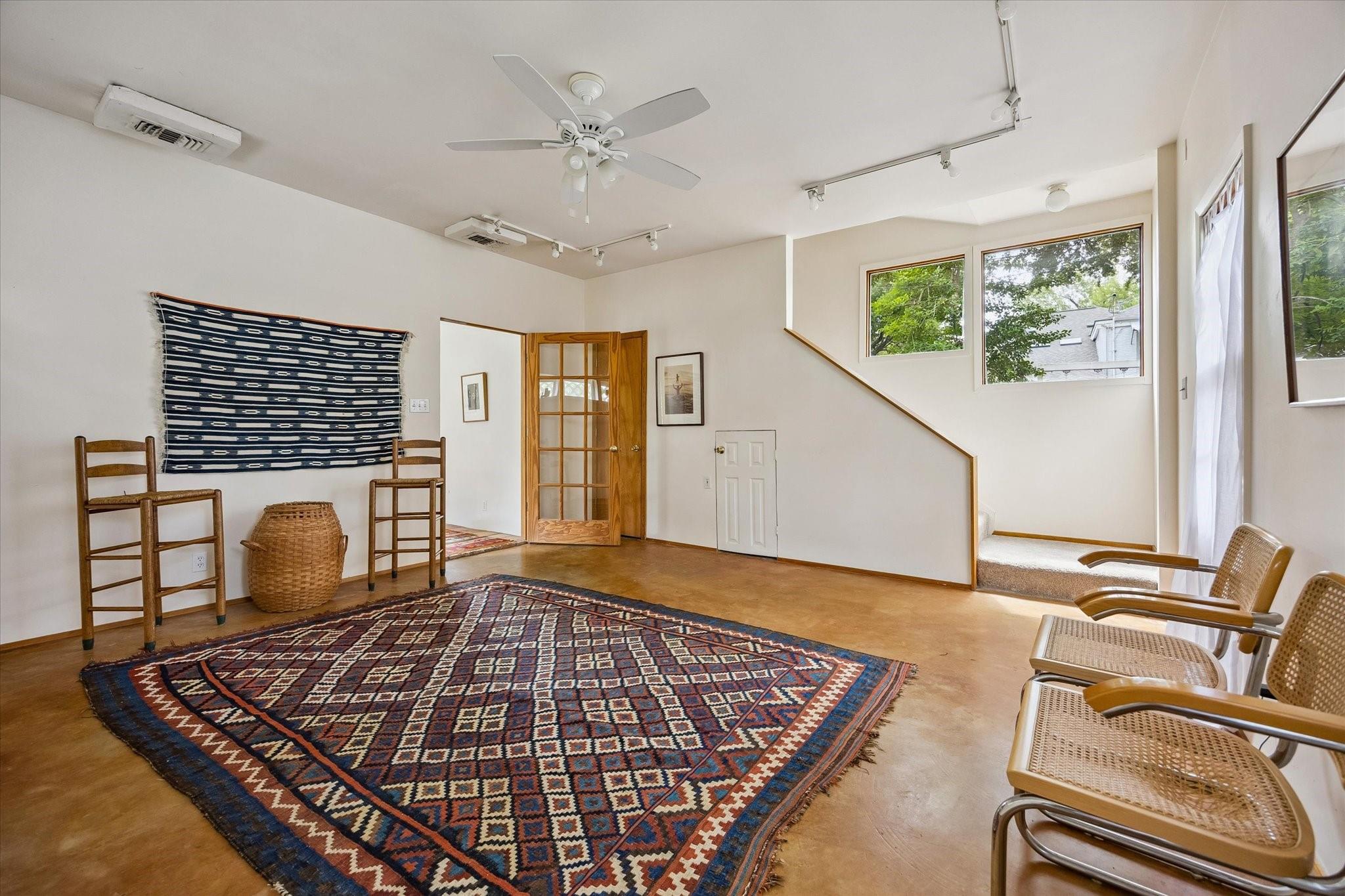 2333 Sunset Boulevard Unit: 1/2
