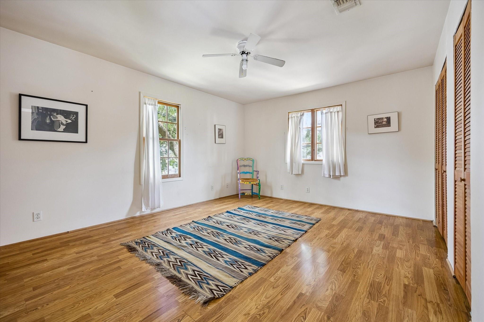 2333 Sunset Boulevard Unit: 1/2