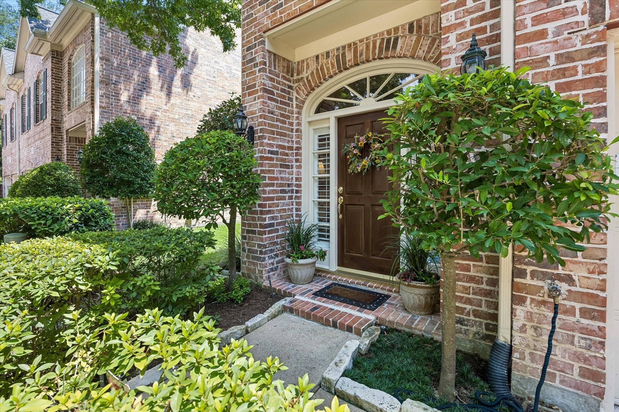 5819 Inwood Park Ct Court N