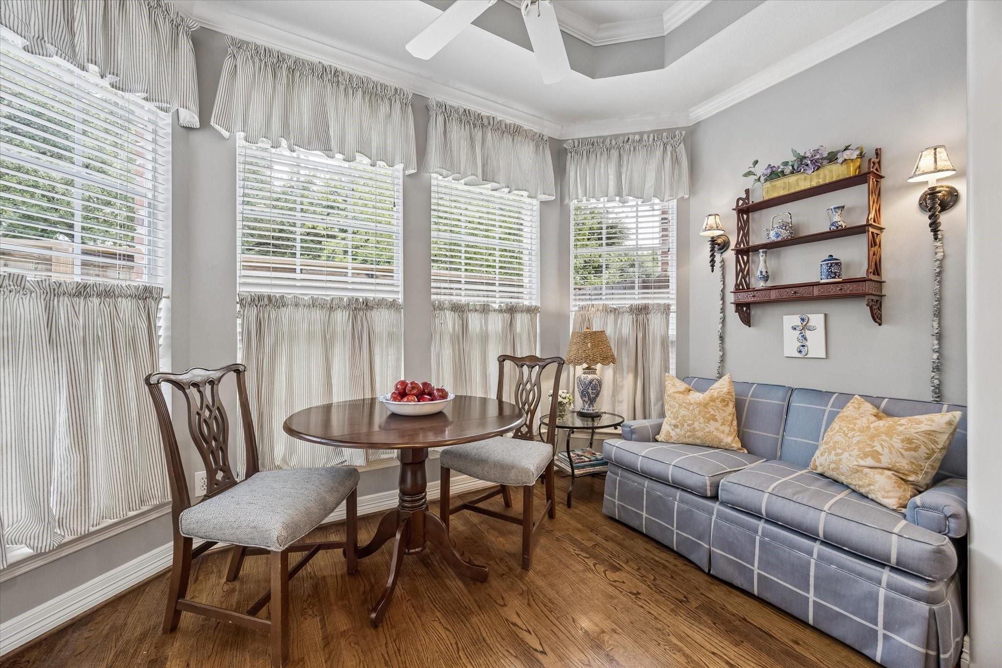 5819 Inwood Park Ct Court N