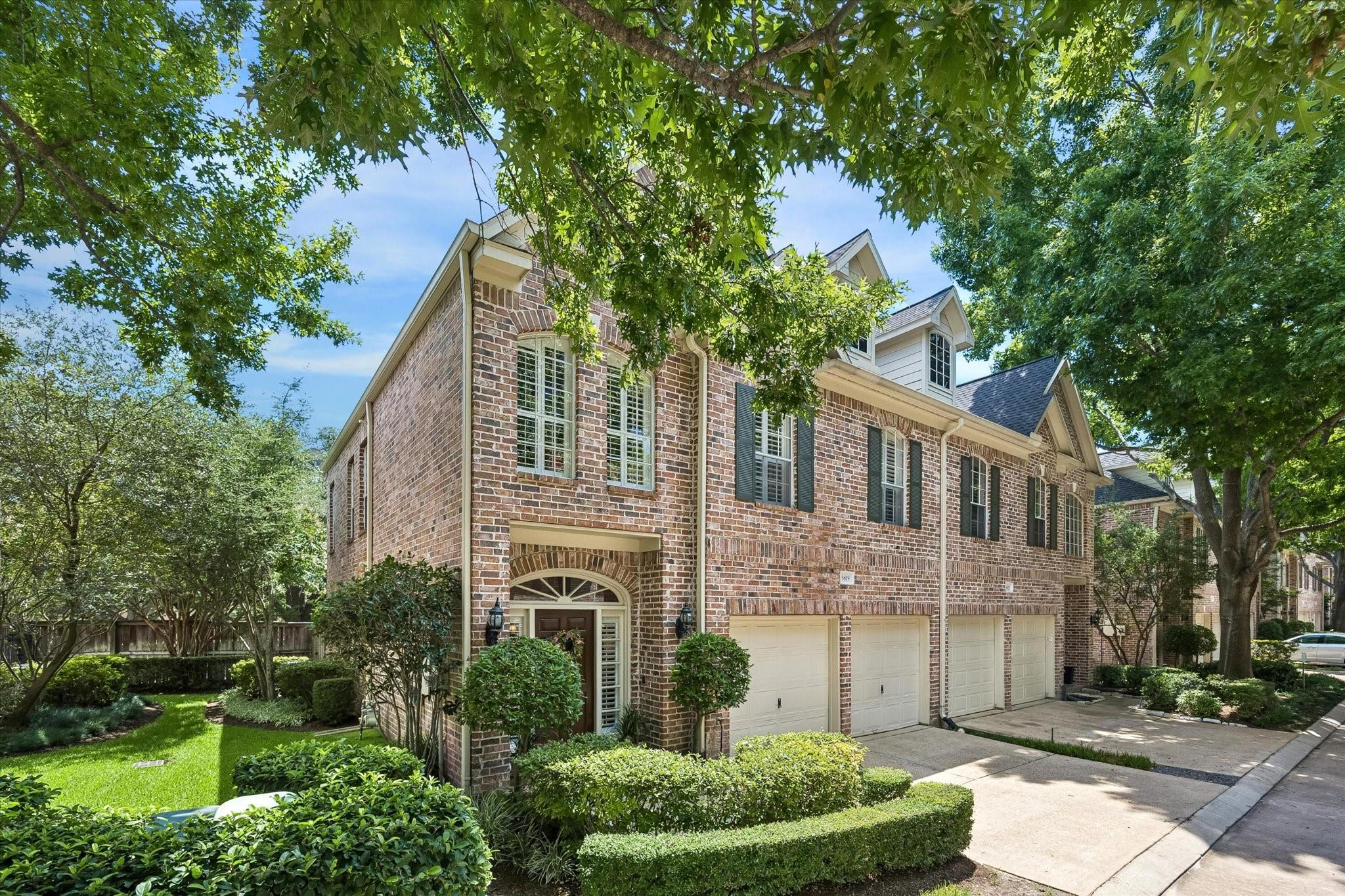 5819 Inwood Park Ct Court N