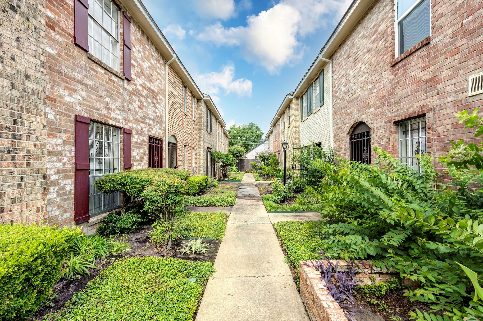 1715 Moritz Drive # 27